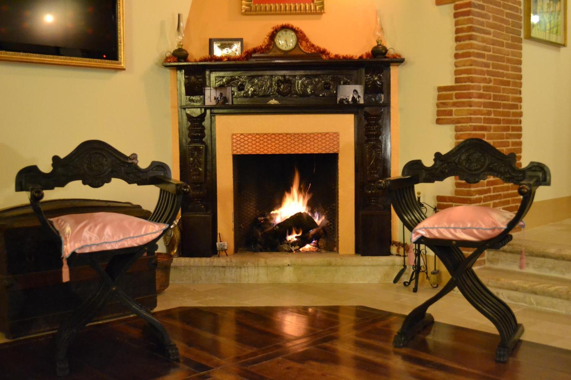 B&B Palazzo La Loggia Barisciano Buitenkant foto