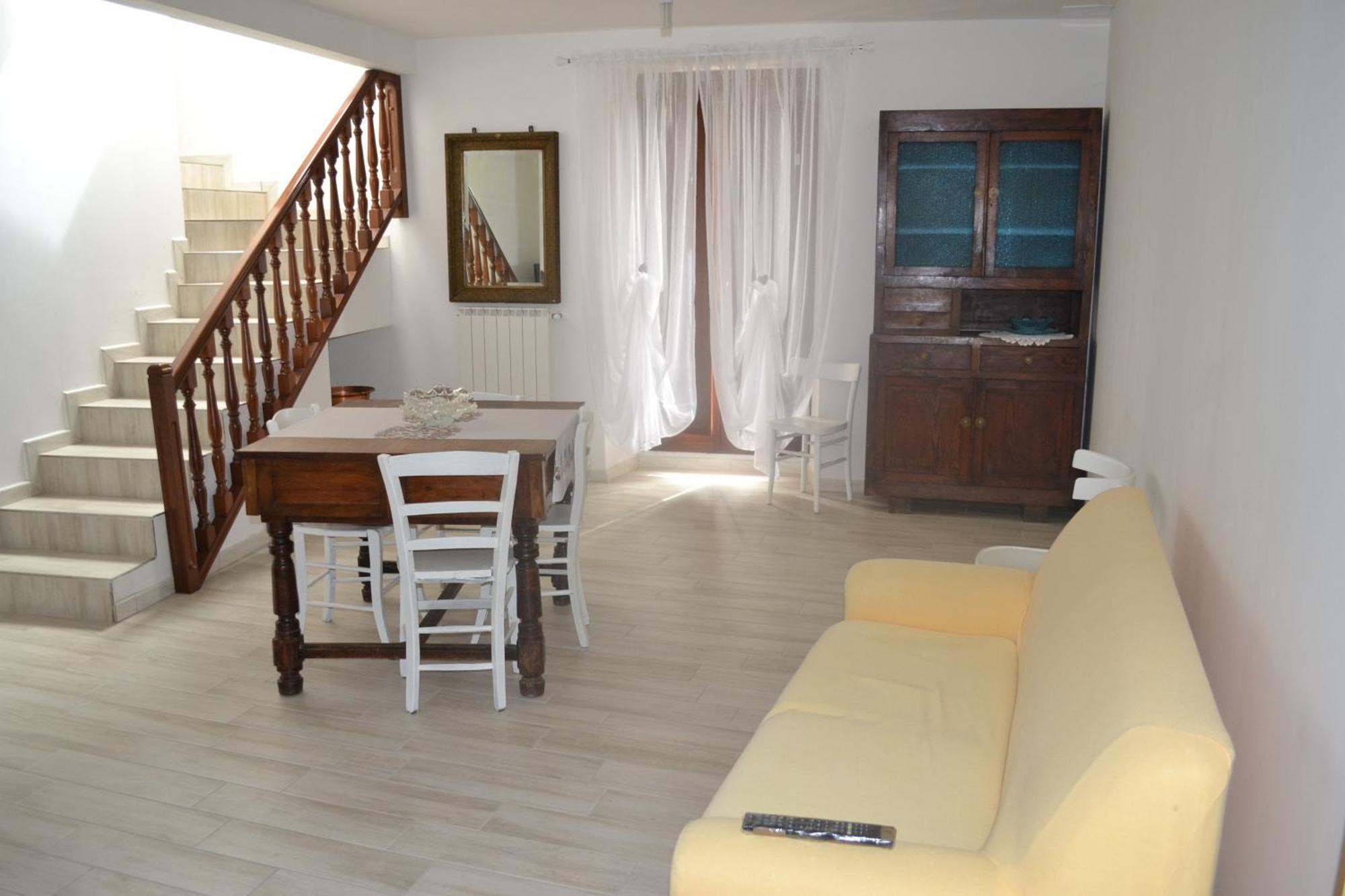 B&B Palazzo La Loggia Barisciano Buitenkant foto